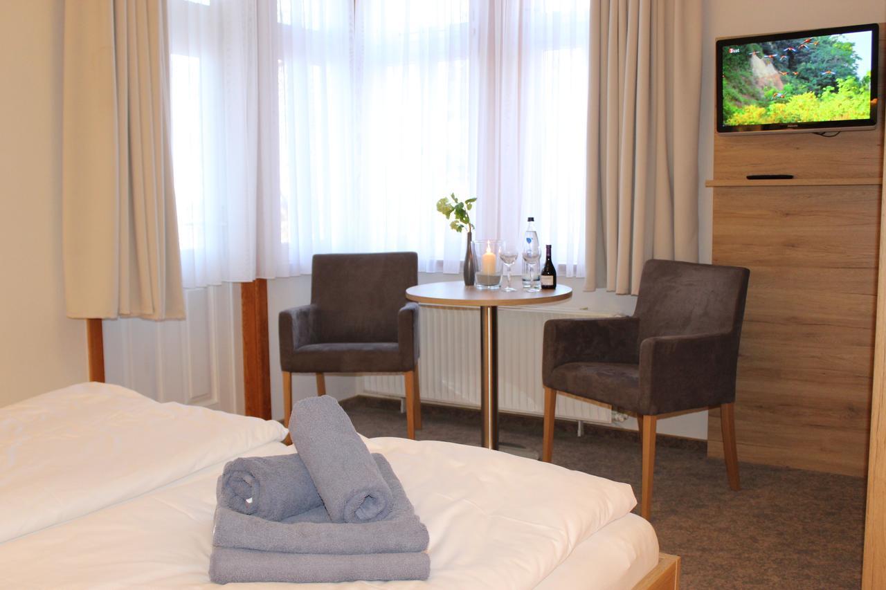 Ferien- Und Wellnesshotel Waldfrieden 히트잭커 외부 사진
